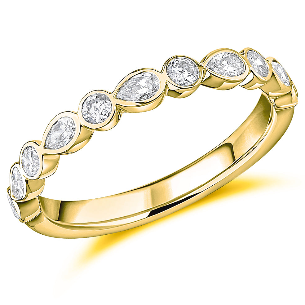 Diamond Rubover Set Pear & Round Diamond Band