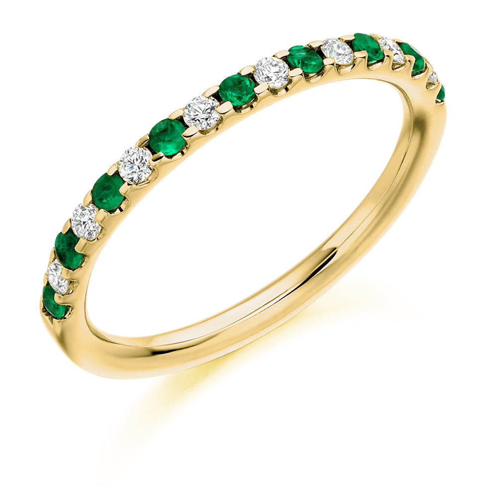 Micro-claw Set Emerald and Diamond Ring