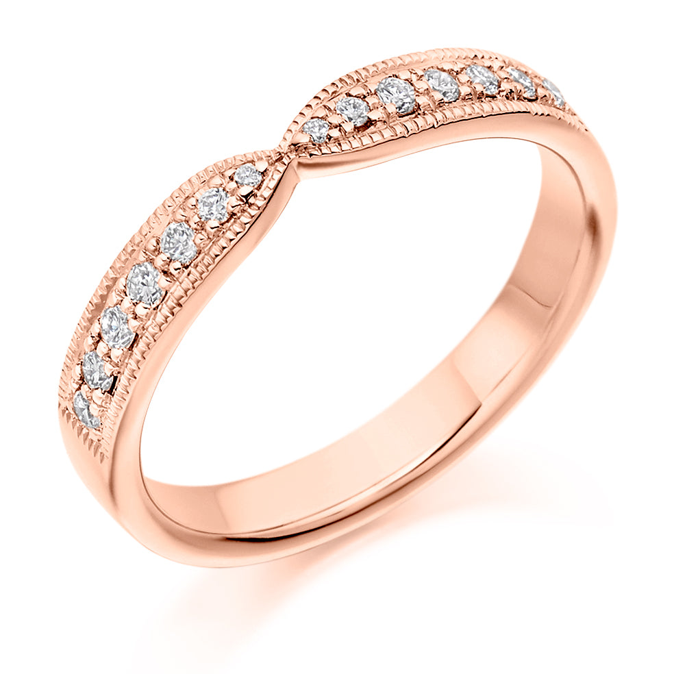 Pinched Shaped Diamond Ring